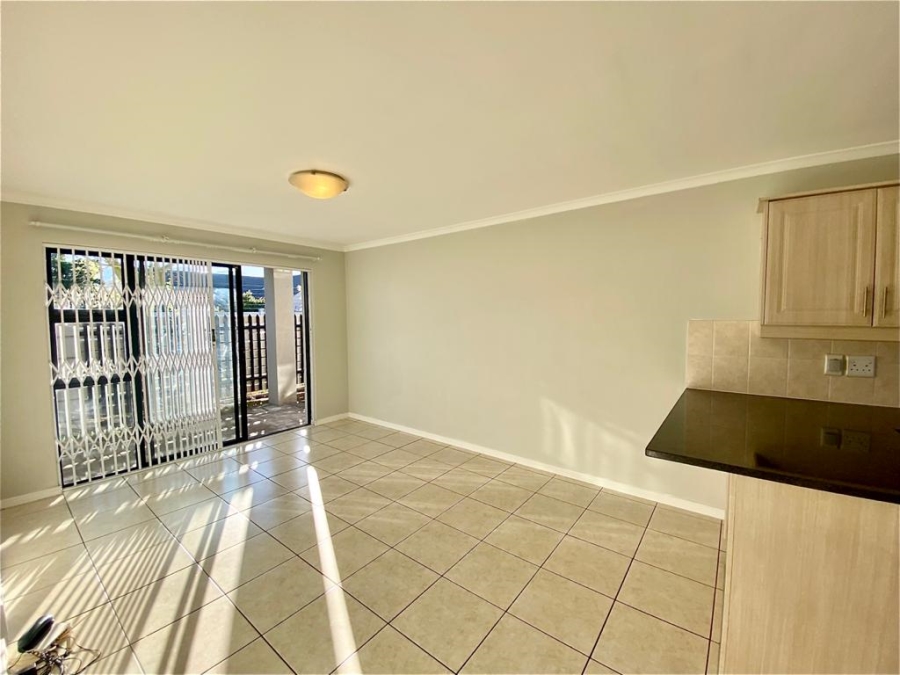 2 Bedroom Property for Sale in Heritage Park Western Cape